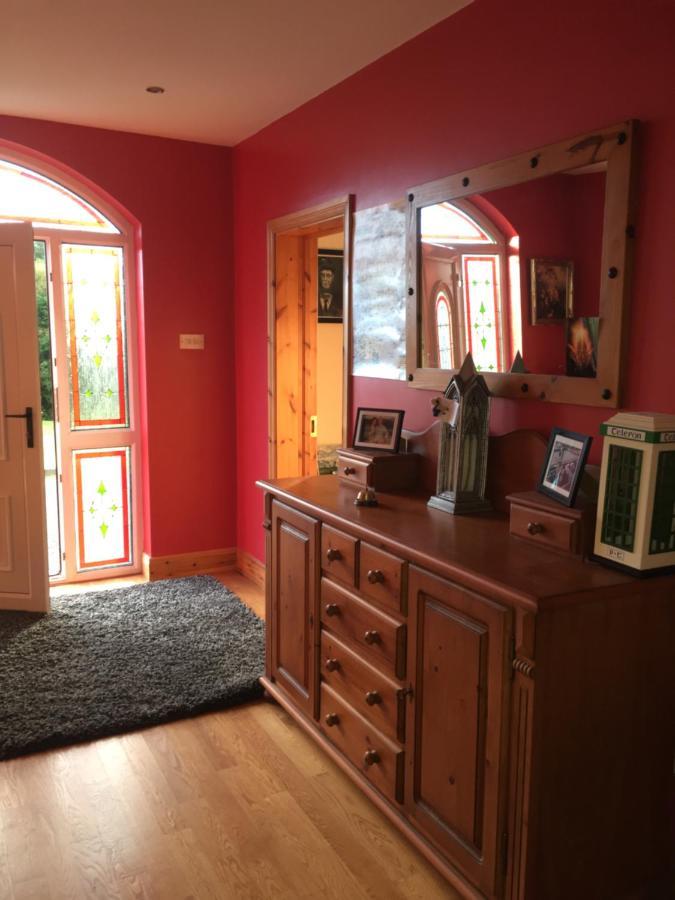 Carrick House B&B Килибегс Екстериор снимка