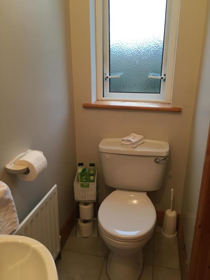 Carrick House B&B Килибегс Екстериор снимка