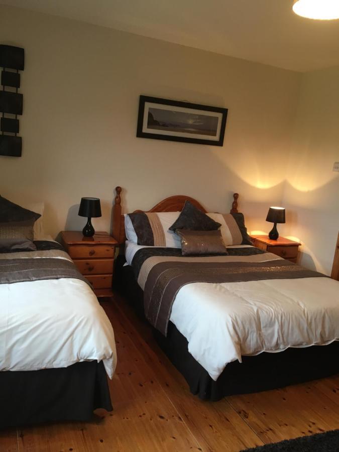 Carrick House B&B Килибегс Екстериор снимка