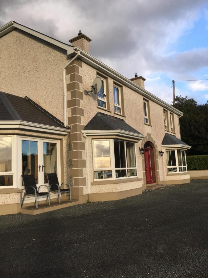 Carrick House B&B Килибегс Екстериор снимка