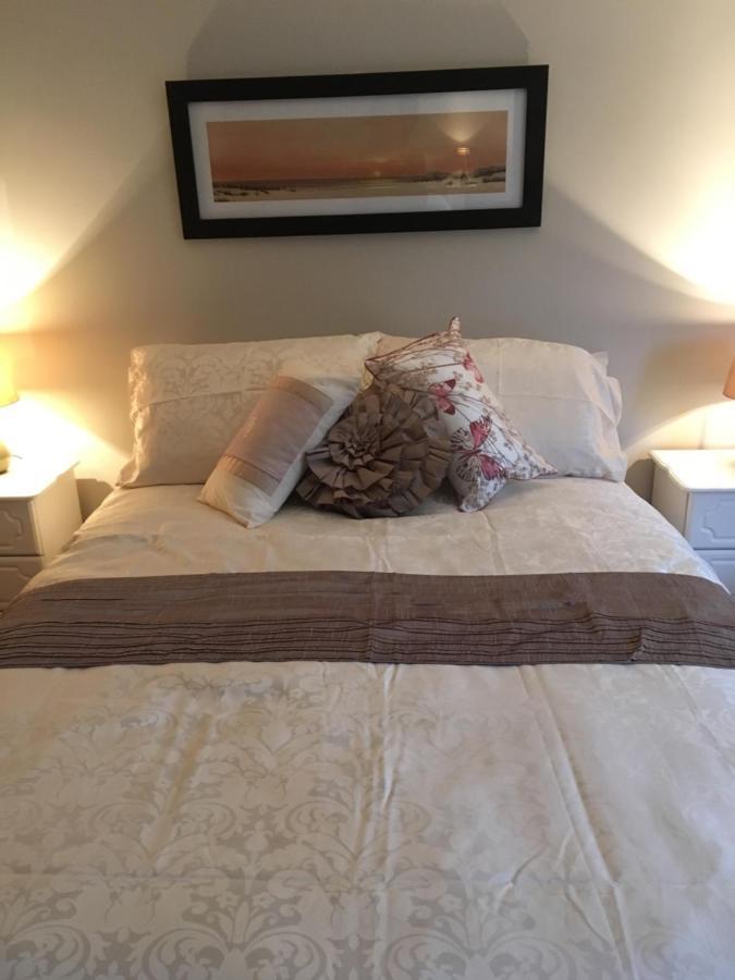 Carrick House B&B Килибегс Екстериор снимка